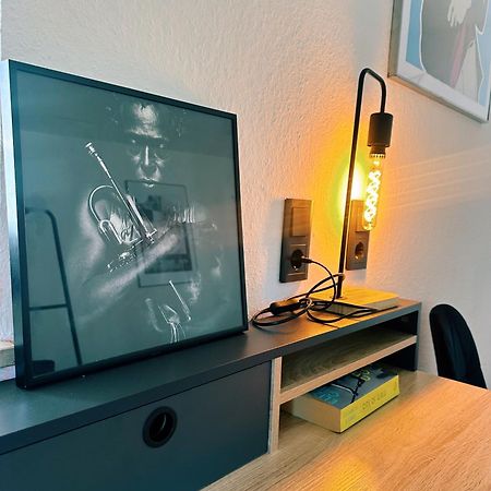 Coole Wohnung + Gratis Parkplatz Schwabisch Hall Bagian luar foto